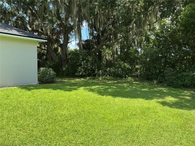 2513 DAFFADIL TERRACE, Sanford, FL 32771
