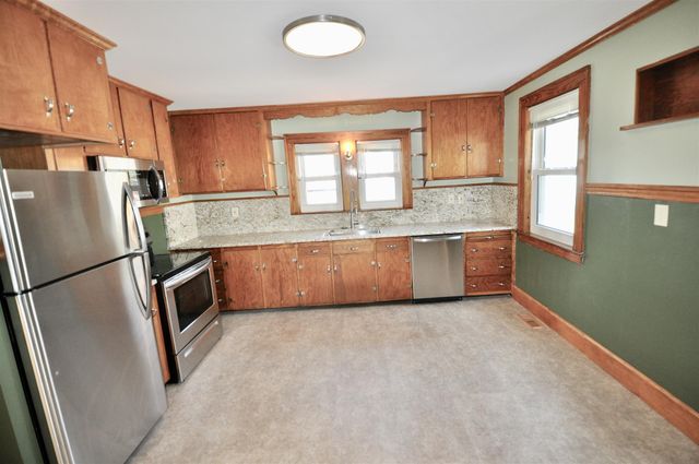 103 Ledge Street, Nashua, NH 03060