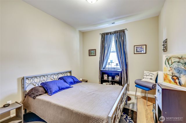 7058 E Nightingale, Port Orchard, WA 98366