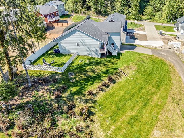 7058 E Nightingale, Port Orchard, WA 98366