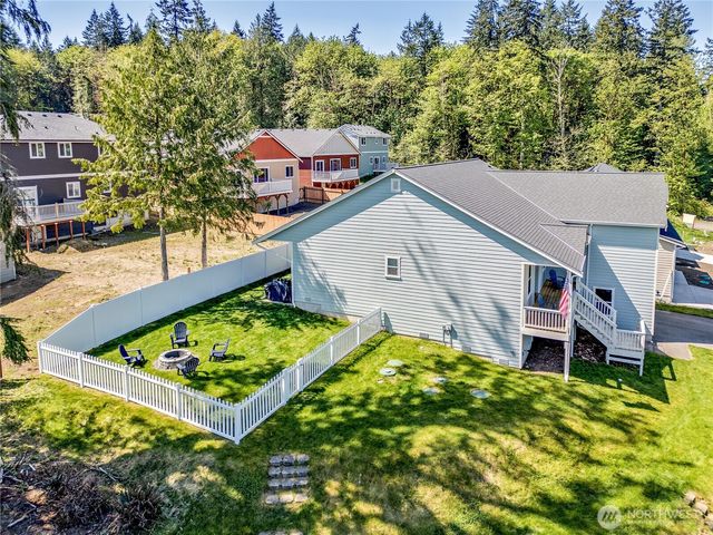 7058 E Nightingale, Port Orchard, WA 98366