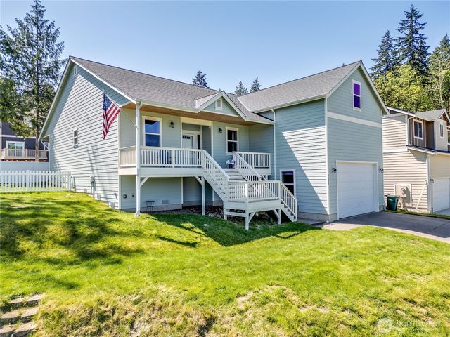 7058 E Nightingale, Port Orchard, WA 98366