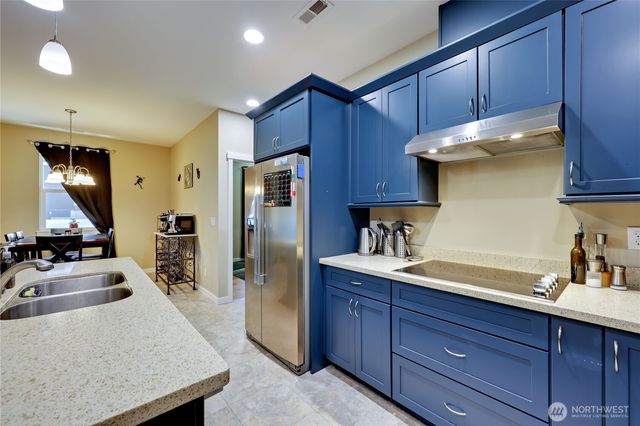 7058 E Nightingale, Port Orchard, WA 98366