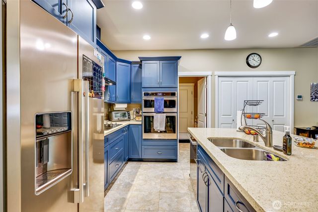 7058 E Nightingale, Port Orchard, WA 98366