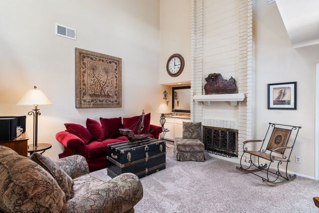 938 Auburn Rd., San Dimas, CA 91773