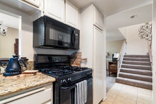 938 Auburn Rd., San Dimas, CA 91773
