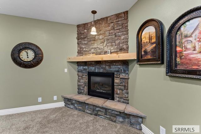 1595 N 760 E, Shelley, ID 83274