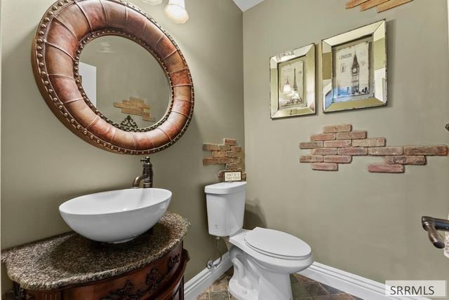 1595 N 760 E, Shelley, ID 83274