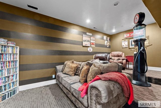 1595 N 760 E, Shelley, ID 83274