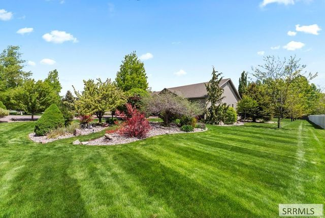 1595 N 760 E, Shelley, ID 83274