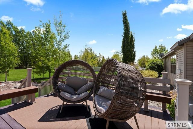 1595 N 760 E, Shelley, ID 83274