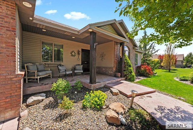 1595 N 760 E, Shelley, ID 83274