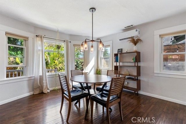 2093 Pasadena, Long Beach, CA 90806