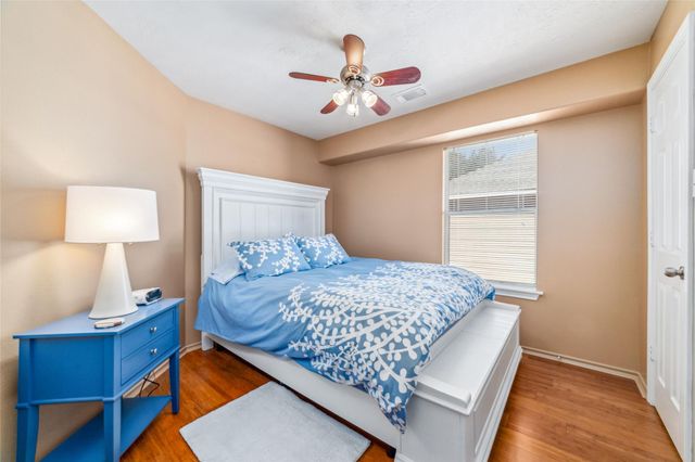 203 W Stedhill Loop Loop, The Woodlands, TX 77384