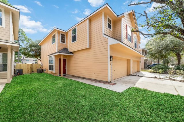 203 W Stedhill Loop Loop, The Woodlands, TX 77384