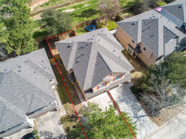 203 W Stedhill Loop Loop, The Woodlands, TX 77384