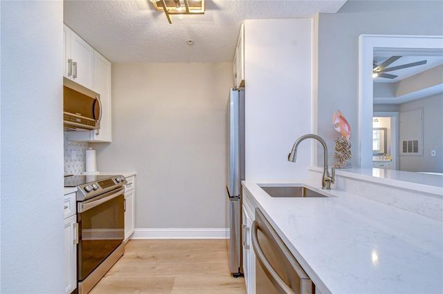800 S DAKOTA AVENUE 121, Tampa, FL 33606