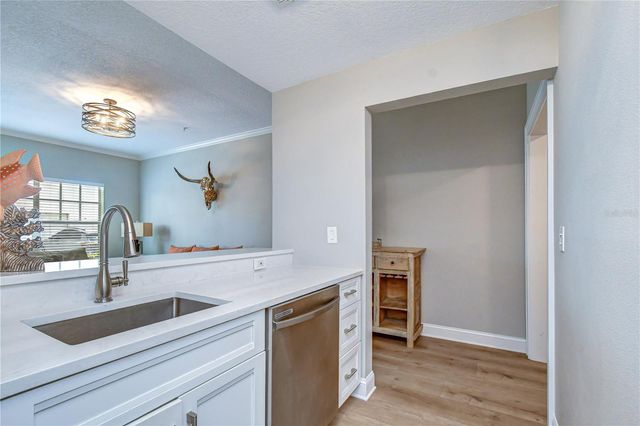 800 S DAKOTA AVENUE 121, Tampa, FL 33606