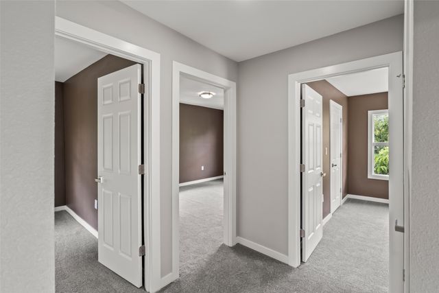 250 Franklin Avenue, Des Moines, IA 50314