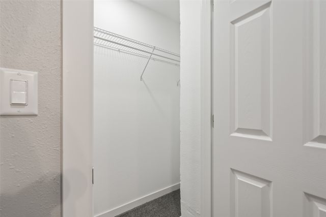 250 Franklin Avenue, Des Moines, IA 50314