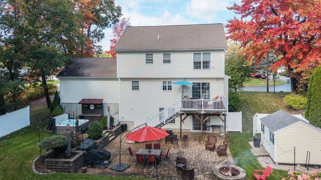 15 New Hampshire Avenue, Nashua, NH 03063