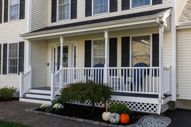 15 New Hampshire Avenue, Nashua, NH 03063