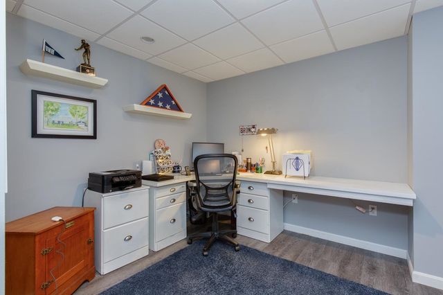 15 New Hampshire Avenue, Nashua, NH 03063