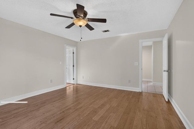 414 Flowers Drive, Hinesville, GA 31313