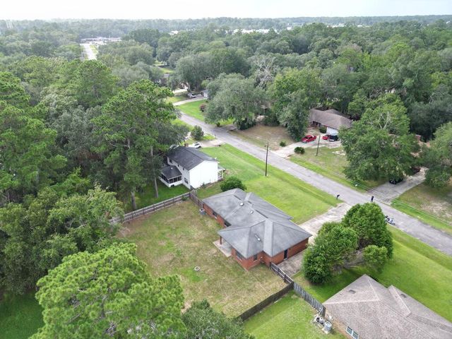 414 Flowers Drive, Hinesville, GA 31313