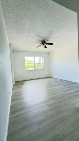 4364 NW 9th 15-2a, Deerfield Beach, FL 33064
