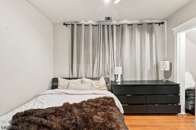 88 Burlington Ave, Paterson City, NJ 07502