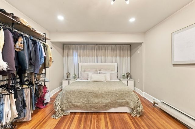 88 Burlington Ave, Paterson City, NJ 07502
