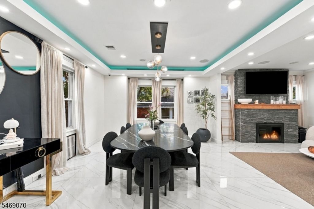 88 Burlington Ave, Paterson City, NJ 07502 — photo 4