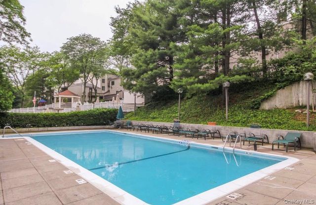 25 Rockledge Avenue 714, White Plains, NY 10601