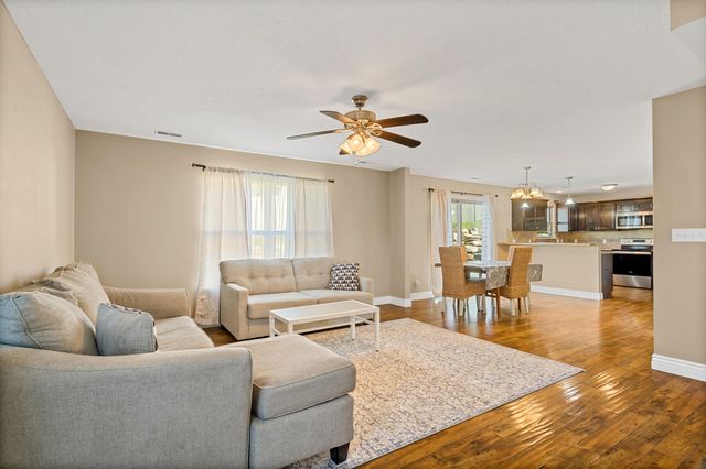 1000 S LOUISVILLE DR, Columbia, MO 65203