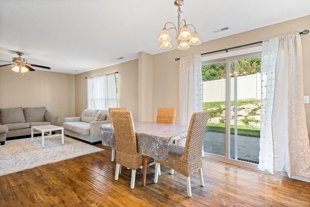 1000 S LOUISVILLE DR, Columbia, MO 65203