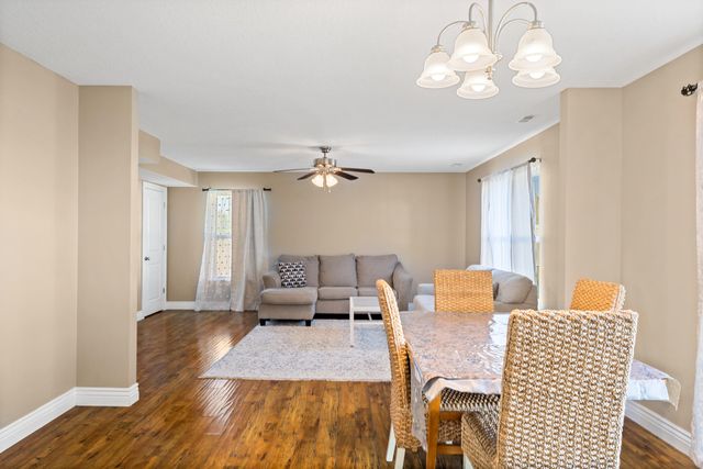 1000 S LOUISVILLE DR, Columbia, MO 65203
