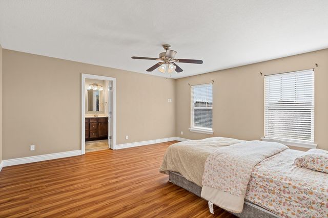 1000 S LOUISVILLE DR, Columbia, MO 65203
