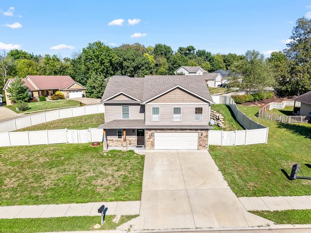 1000 S LOUISVILLE DR, Columbia, MO 65203