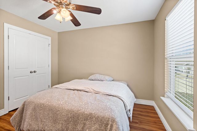 1000 S LOUISVILLE DR, Columbia, MO 65203