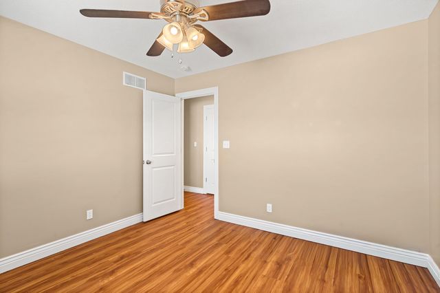 1000 S LOUISVILLE DR, Columbia, MO 65203