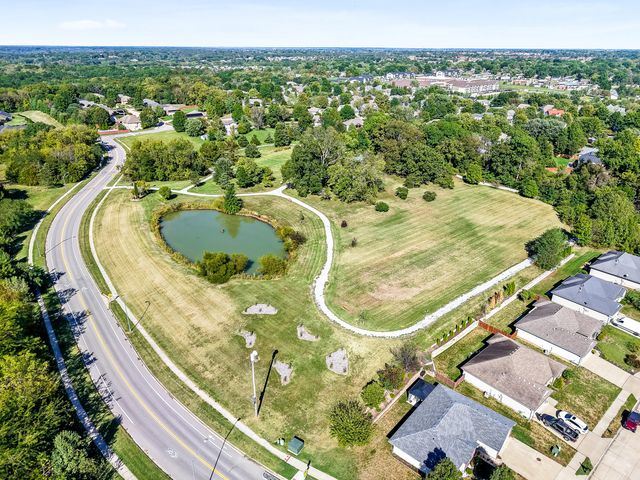 1000 S LOUISVILLE DR, Columbia, MO 65203