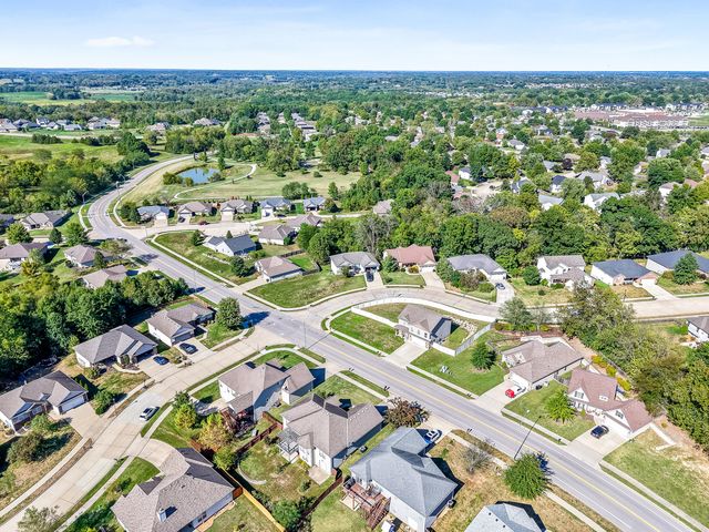 1000 S LOUISVILLE DR, Columbia, MO 65203