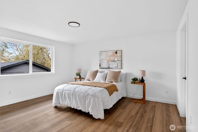 11819 Shore View Drive SW, Olympia, WA 98512