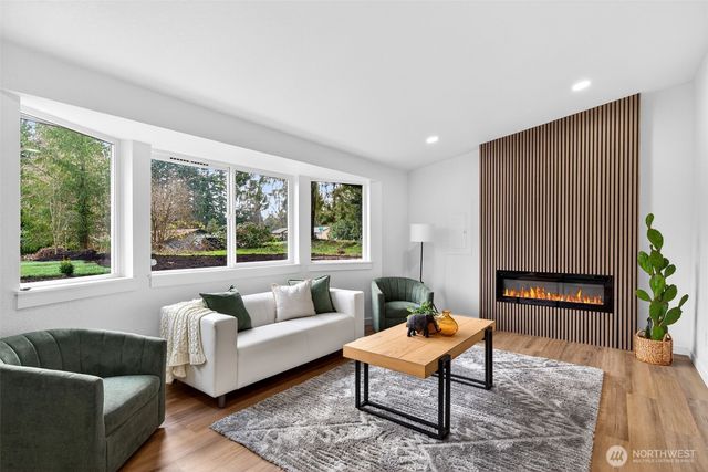 11819 Shore View Drive SW, Olympia, WA 98512