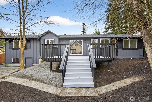 11819 Shore View Drive SW, Olympia, WA 98512