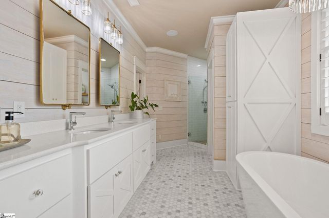 224 Hillside Church Road, Fountain Inn, SC 29644