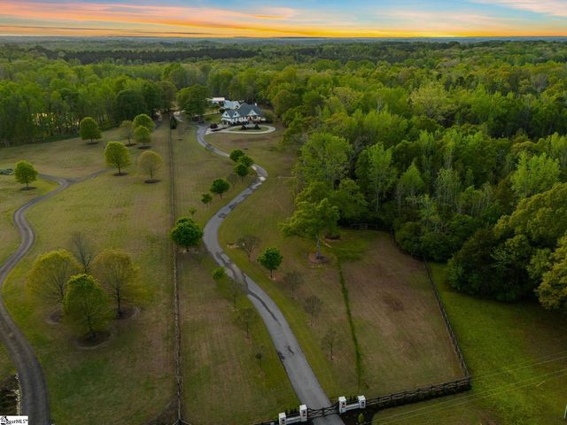 224 Hillside Church Road, Fountain Inn, SC 29644