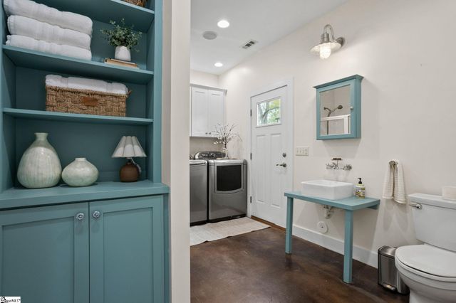 224 Hillside Church Road, Fountain Inn, SC 29644