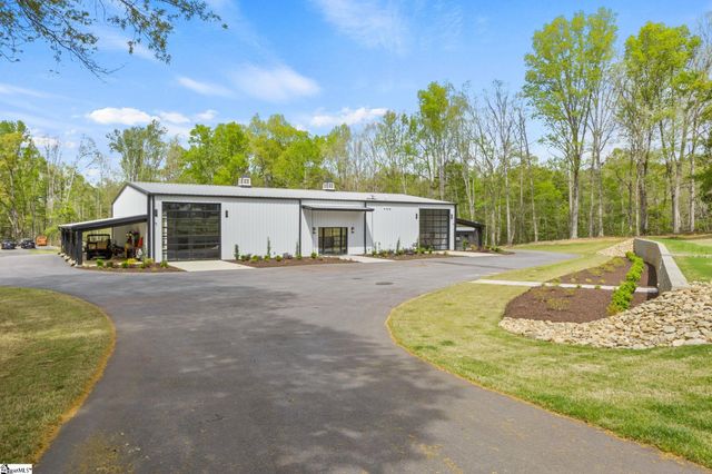 224 Hillside Church Road, Fountain Inn, SC 29644